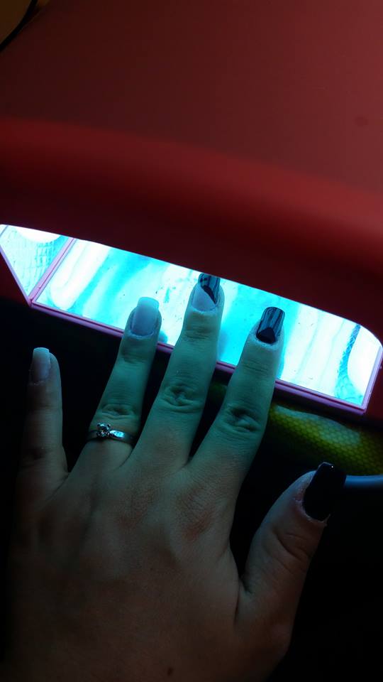 Il gel per unghie: Rubrica Nails Beauty di Duca Laura Etelka