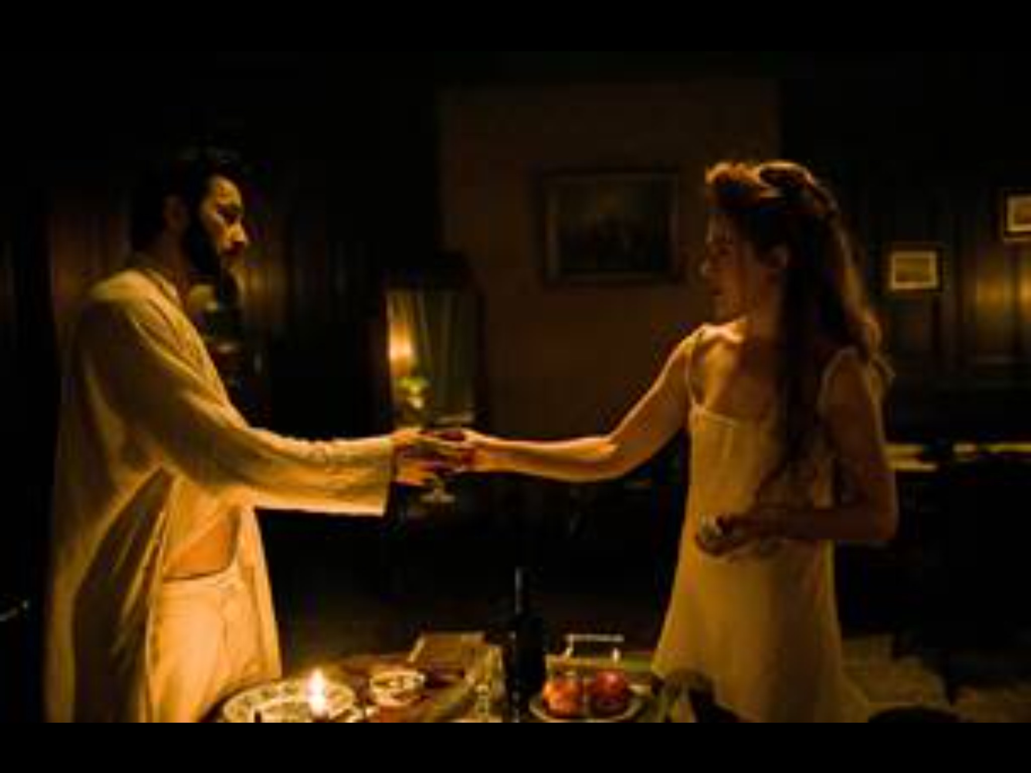 Su laeffe il terzo episodio della seconda stagione di Maison Close – La casa del piacere