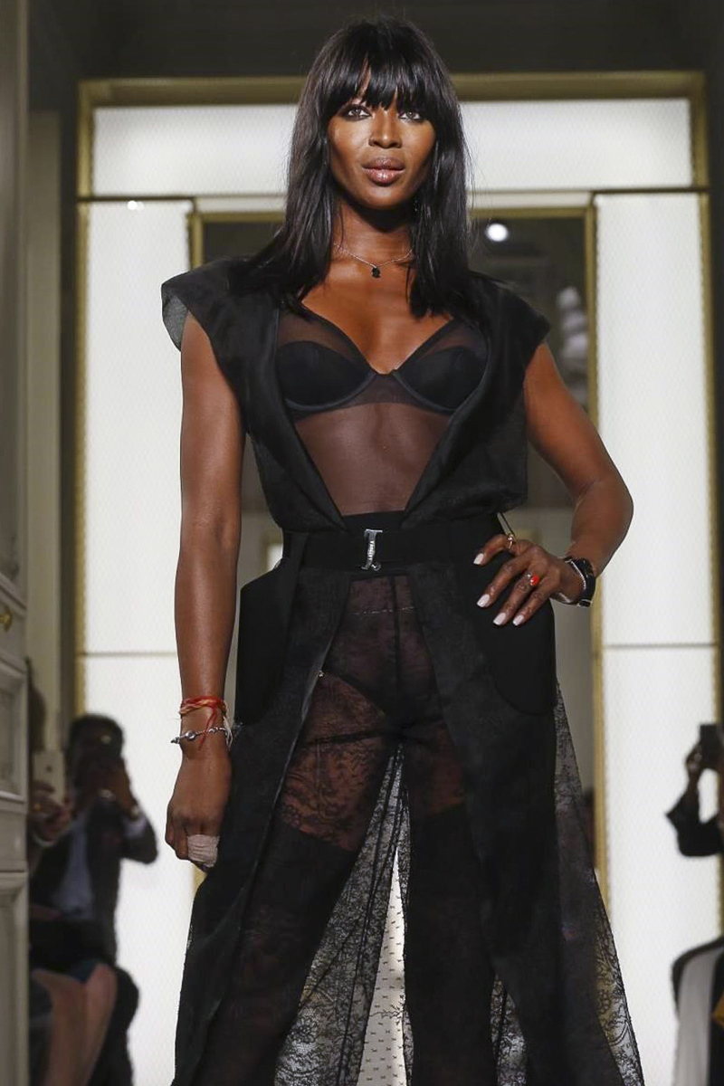 Naomi Campbell Paris Fashion Week 2015
