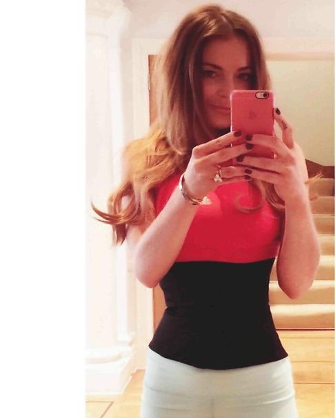 Lindsay Lohan usa male il photoshop, pioggia di critiche sul web