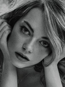 Emma Stone scatti sensuali