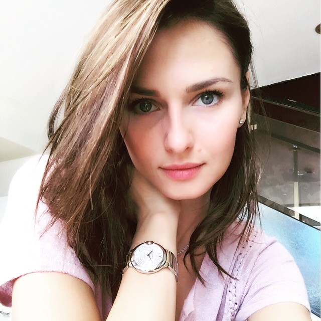Anna Safroncik dice addio a Le 3 rose di Eva: “Sono state tre stagioni meravigliose”