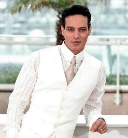 Gabriel Garko e Adua del Vesco a Ischia felici e innamorati Gabriel Garko e Adua del Vesco a Ischia