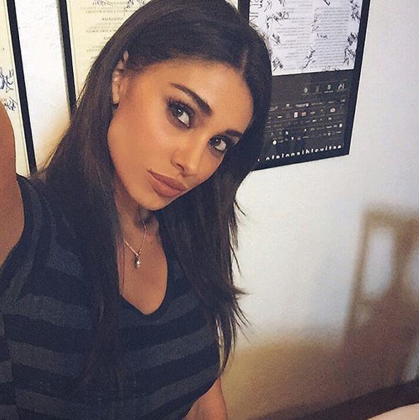 Belen Rodriguez sul set di Don Matteo 10: ecco le foto