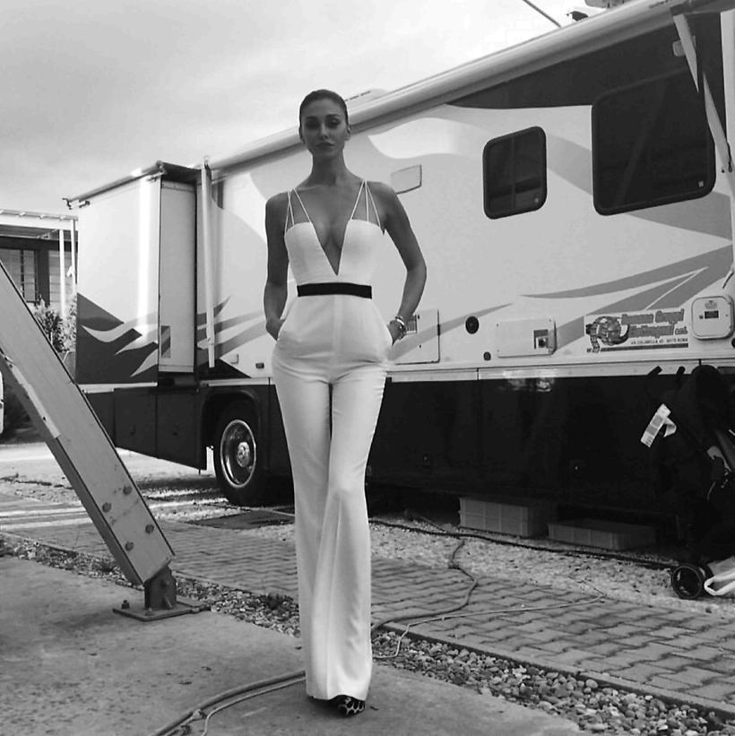 Belen Rodriguez e Santiago volano a Roma per Tu Si Que Vales gossip news
