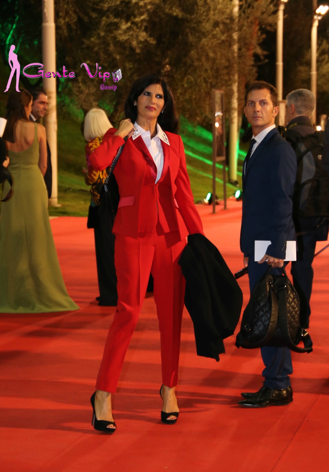 La camaleontica Pamela Prati sul Red Carpet del Festival di Roma 2015