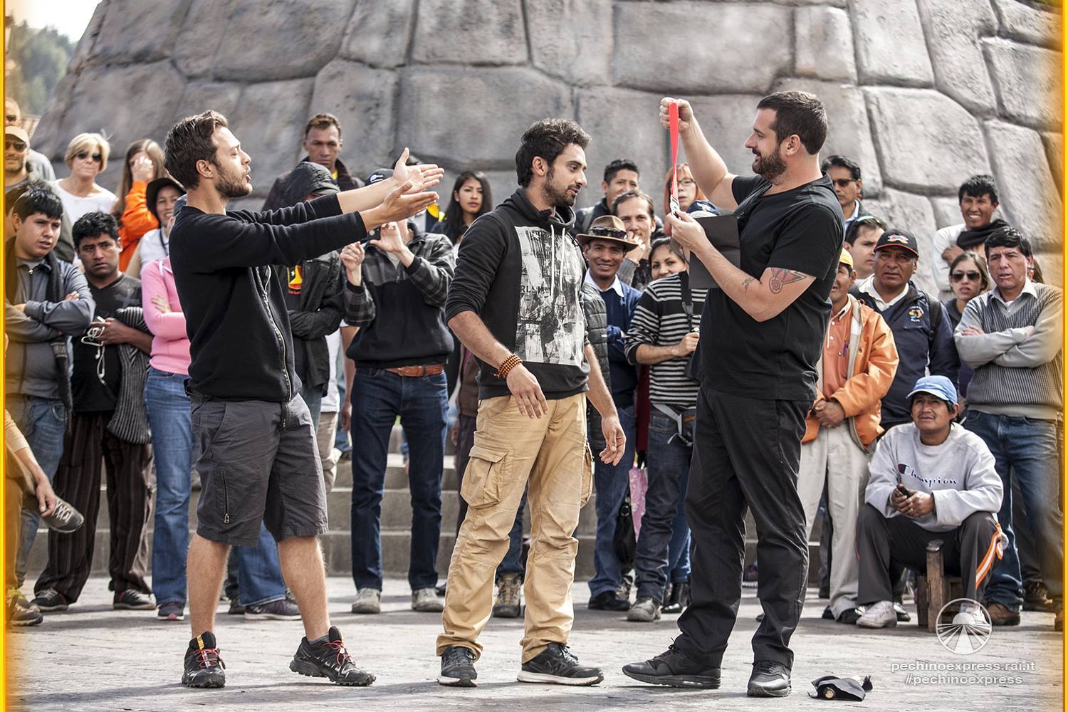 Pechino Express: salvi gli Artisti, ancora in vetta gli Espatriati Gli espatriati Christian Kang Bachini e Son Pascal si aggiudicano la settima tappa