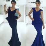 Elisabetta Canalis chiede consigli ai fan sul vestito da indossare