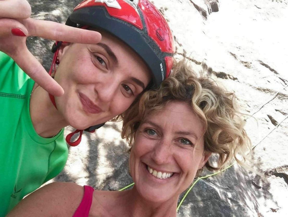 Arisa: "dico che nessuno vorrebbe essere il mio fidanzato"