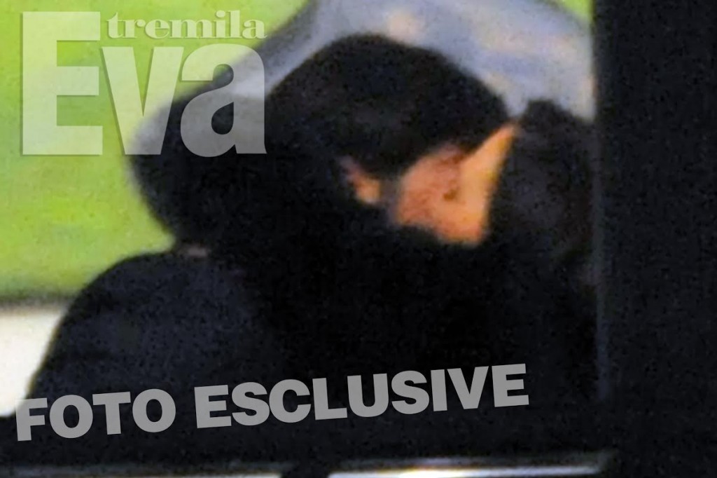 Fabrizio Corona gossip news: baci appassionati con Silvia Provvedi delle Donatella
