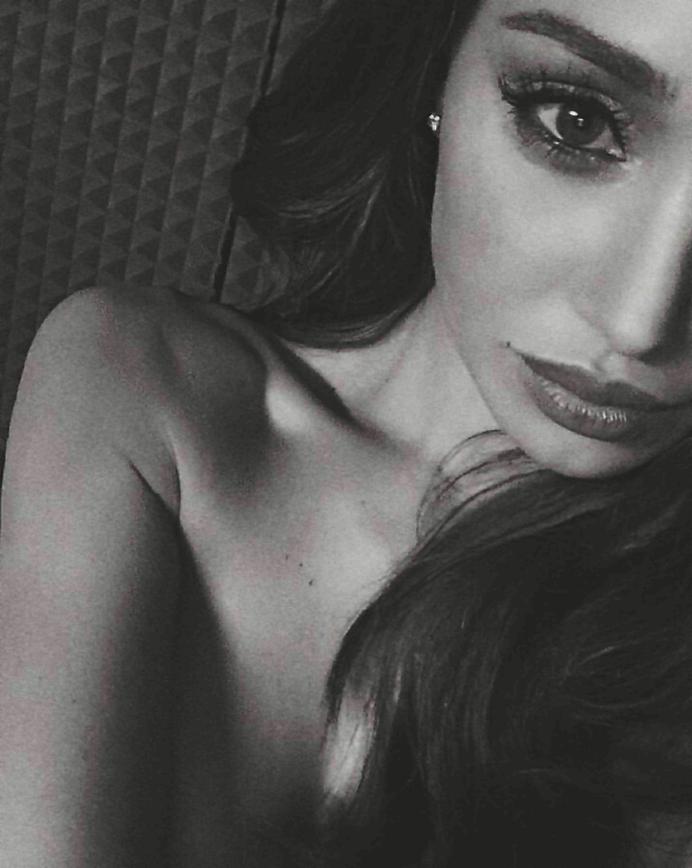 Belen Rodriguez ritorno al passato con vintage shot belen rodriguez gentevip gossip news