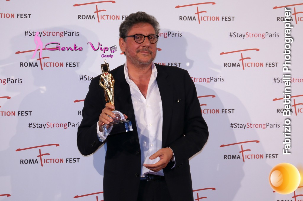 Sergio Castellitto premio per eccellenza artistica Roma Fiction Fest 2015 