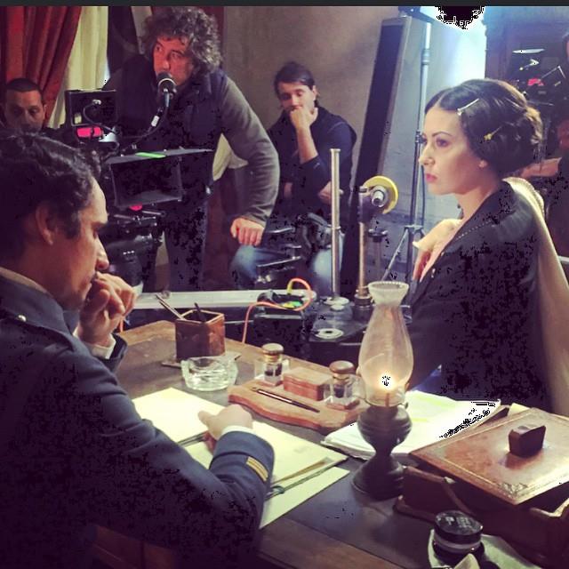 Elisabetta Gregoraci sul set del film Il processo a Mata Hari: “Sono molto onorata di interpretare questo personaggio” Elisabetta Gregoraci sul set di Mata Hari al Castello di Montenero in provincia di Rieti