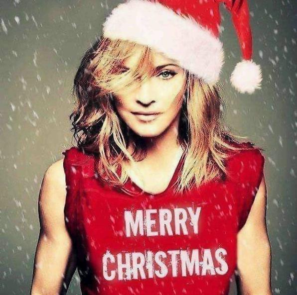 Buon Natale Sensuale.Madonna A Natale Su Instagram Piu Energica Che Mai