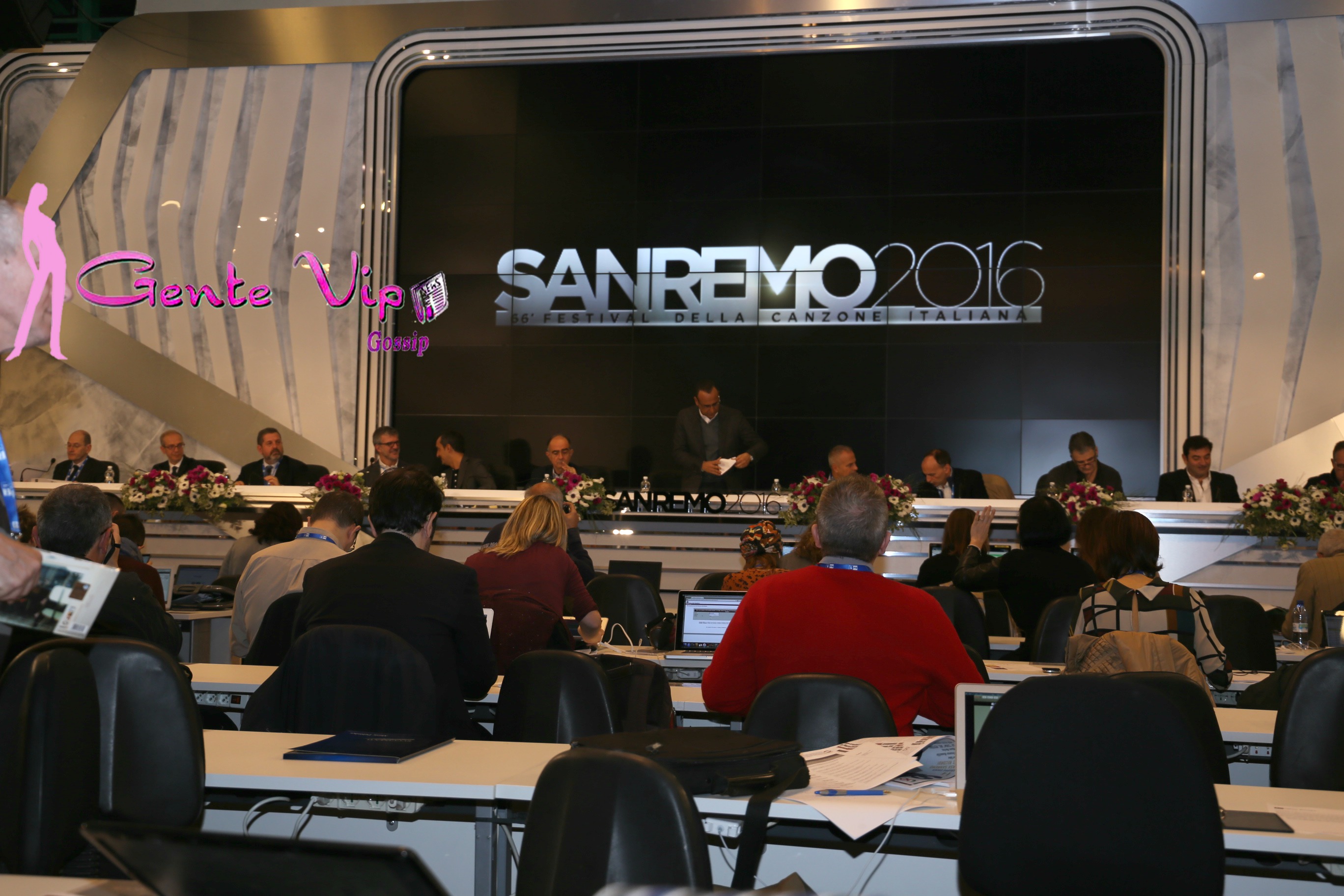 Sanremo 2016, Carlo Conti: “Saranno quattro ore di Festival completamente in diretta”