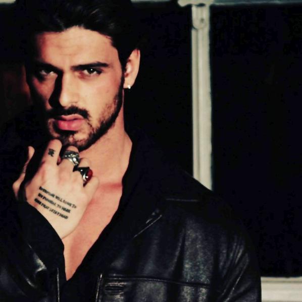 Michele Morrone e Sara Al Madani: è lei la nuova fidanzata del sex symbol? MICHELE MORRONE GOSSIP NEWS