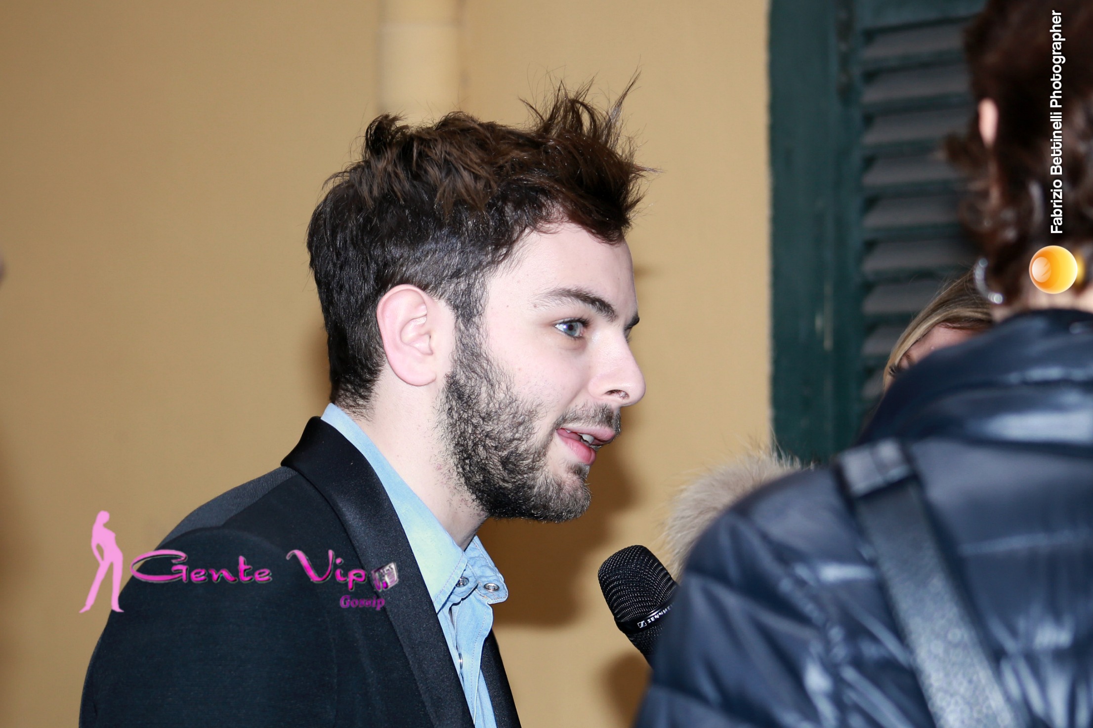 Lorenzo Fragola conquista la TOP100 su iTunes