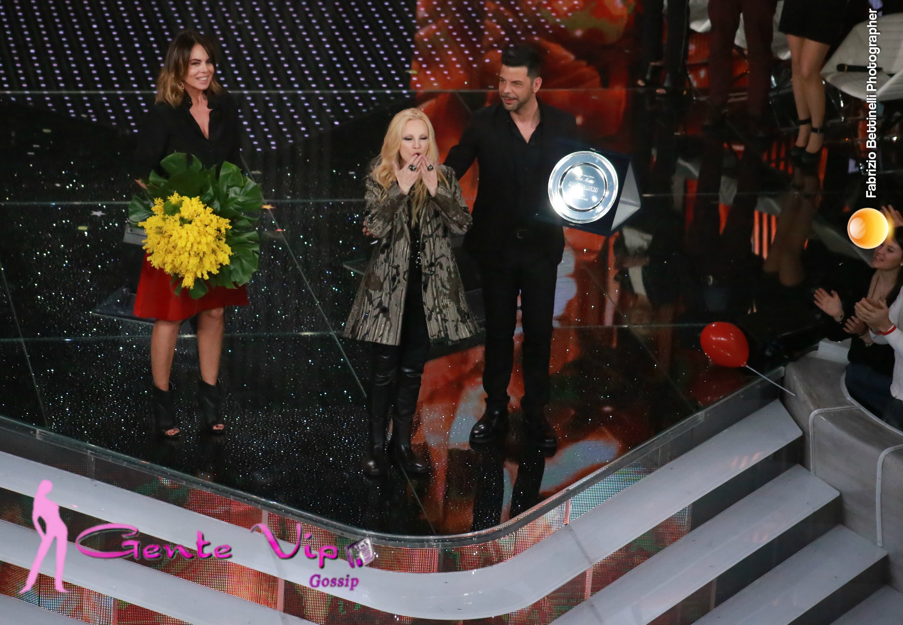 Sanremo 2016: Patty Pravo vince il premio della critica “Mia Martini” patty pravo premio mia martini