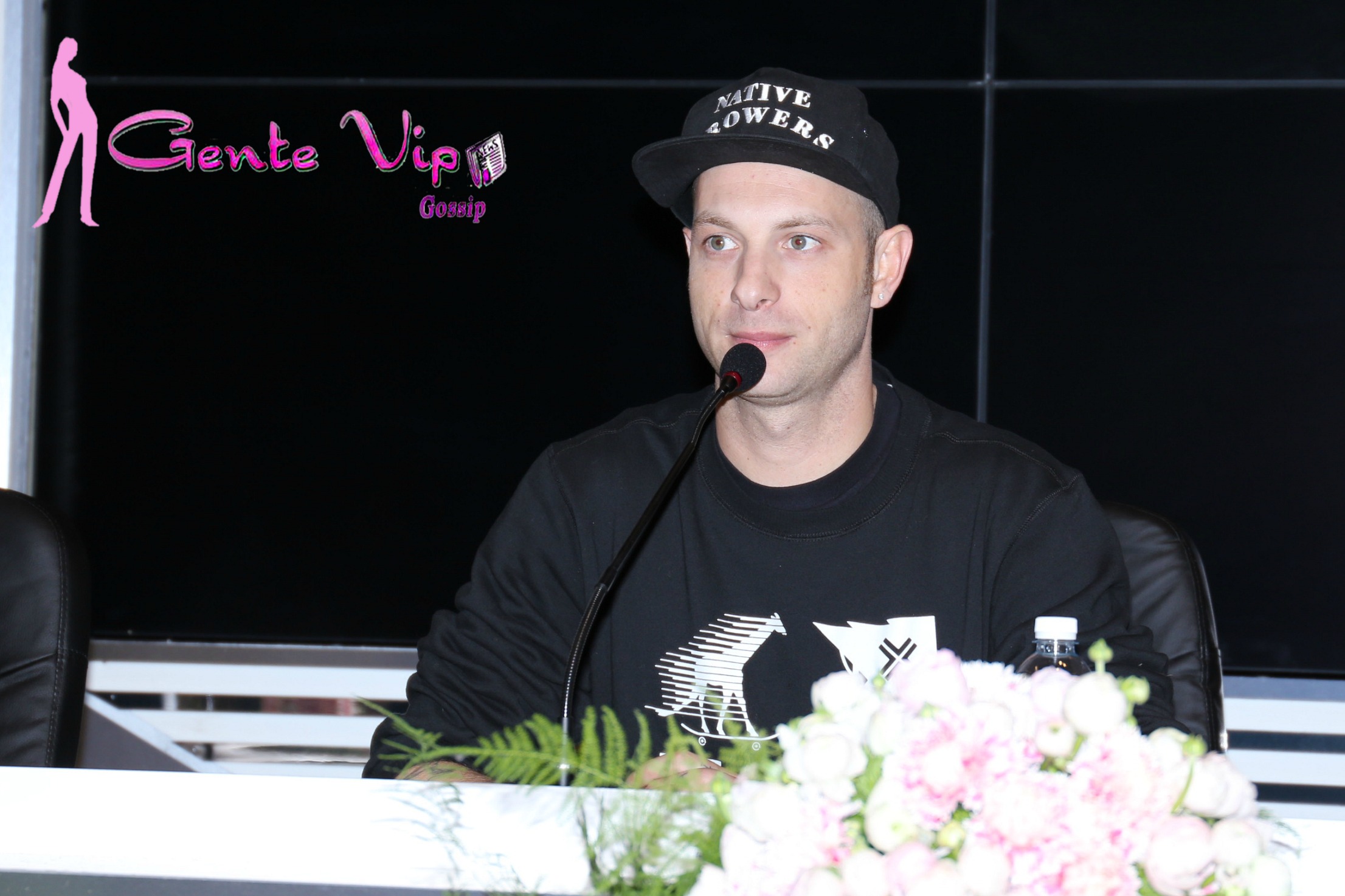 Clementino in sala stampa: “Senza il teatro non avrei fatto il rap!” Clementino in sala stampa 12 febbraio 2016