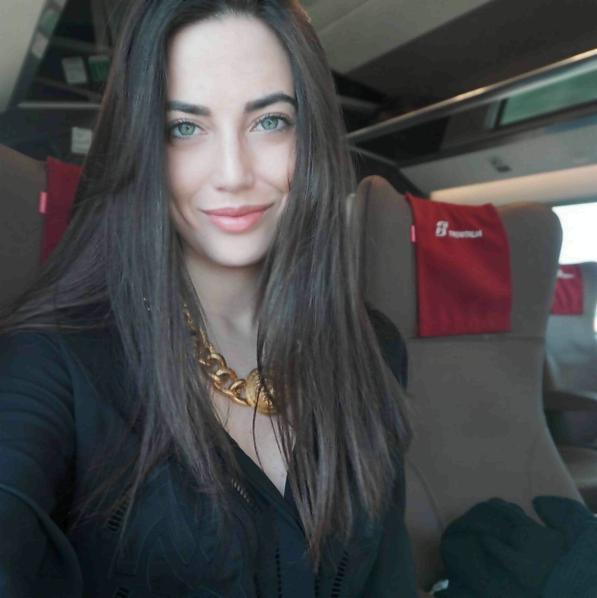 Giulia Valentina fa il boom sul web e di like su Instagram Gossip news Giulia Valentina