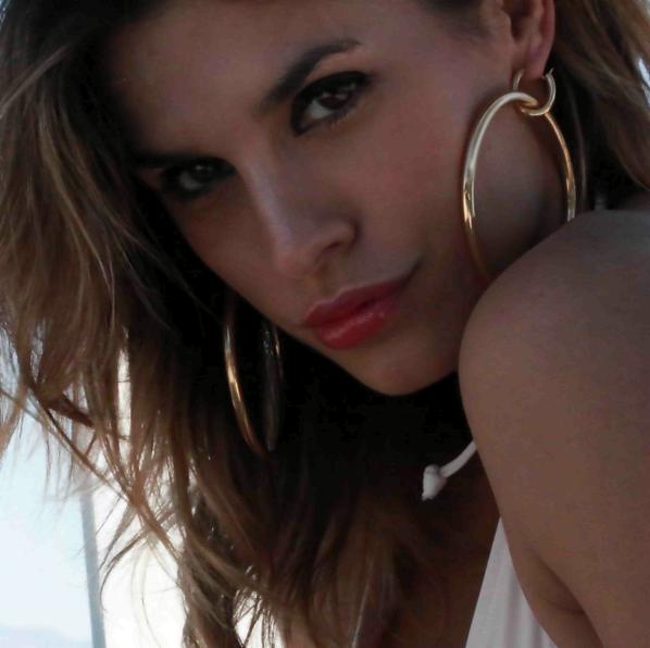 Gossip news: Elisabetta Canalis e le foto intime di famiglia elisabetta canalis, gossip,news,