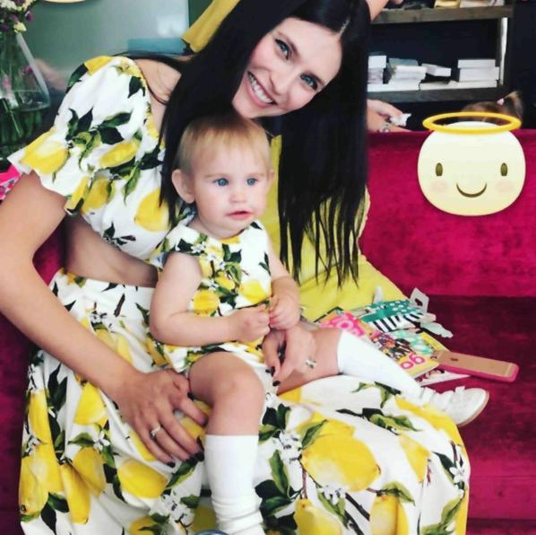 Gossip, Bianca Balti furiosa risponde alle offese rivolte a sua figlia Bianca Balti gossip news
