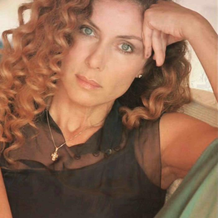 Gossip, Eleonora Brigliadori: secondo l’attrice Karina Huff non è morta di tumore! eleonora brigliadori