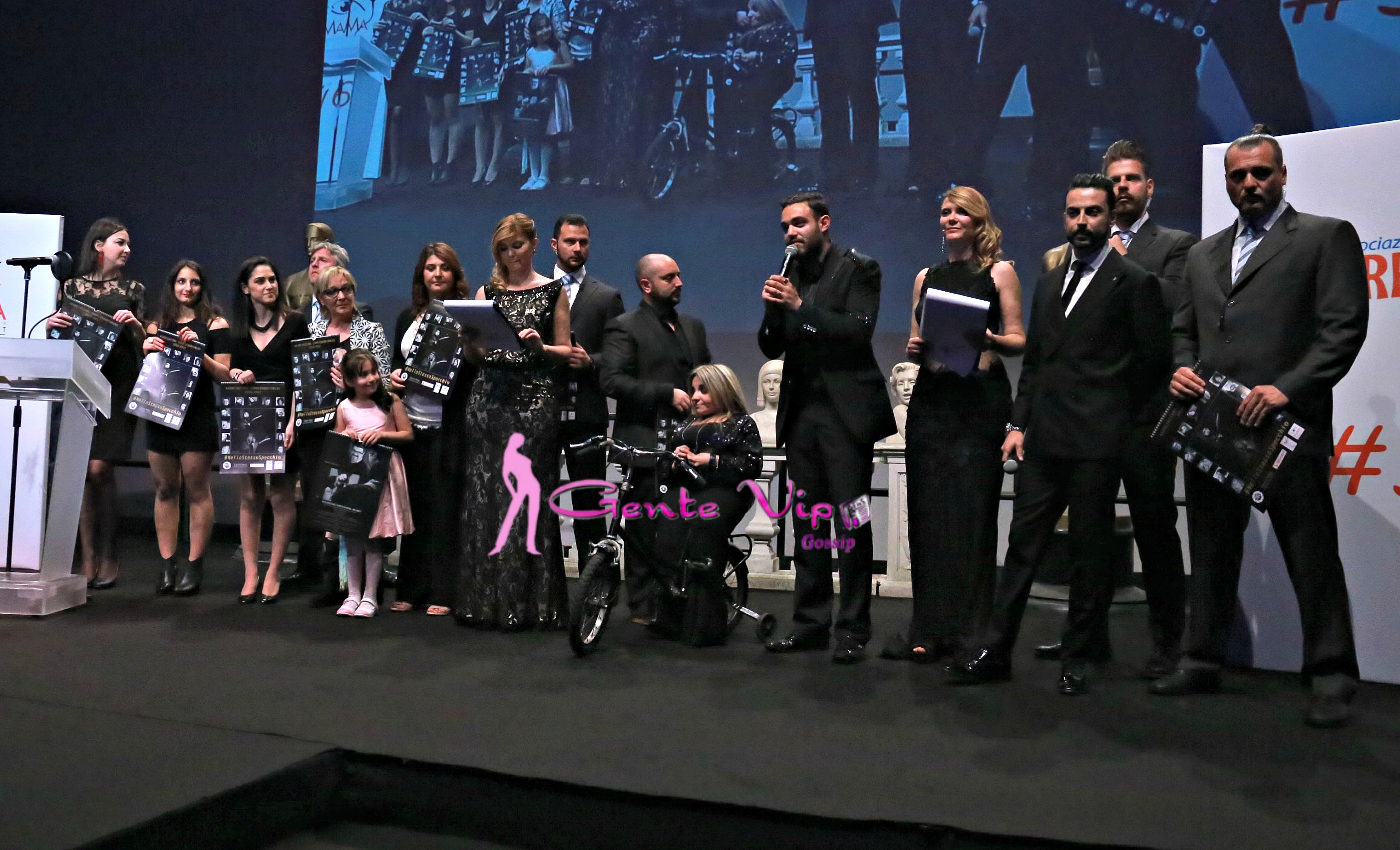 Vip sul red carpet del Sorridendo Film Festival 2016: le foto