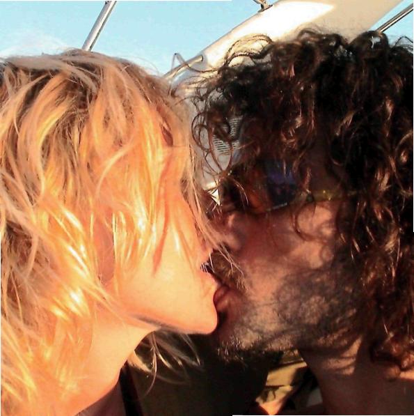 Gossip, Raz Degan, sms a Paola Barale: “Sembra ieri, ma…” paola barale,gossip,news,