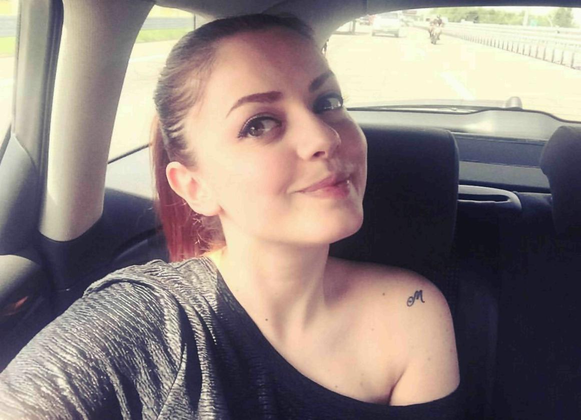 Gossip, Annalisa porta a spasso i bambini: “passeggiatina e poi a nanna” annalisa gossip news