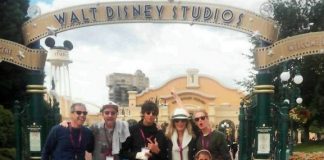 Gossip, Alessia Marcuzzi & the extended family all at Disneyland Gossip news, Alessia Marcuzzi Disneyland Paris