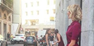 Gossip news Alessia Marcuzzi all’Iwc Watches attira la mano morta alessia marcuzzi news