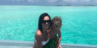 Gossip: Caterina Balivo in bikini, mare e relax con il figlio Giulio Alberto Caterina Balivo al mare con il figlio Guido Alberto
