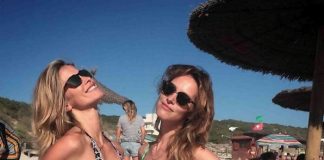Gossip, Elena Santarelli e Ludovica Sauer in bikini a Formentera Elena Santarelli e Ludovica Sauer