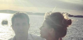 Elisabetta Canalis: vacanze lampo in Sardegna elisabetta canalis