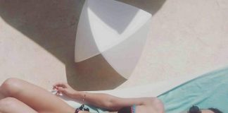 Gossip news: Teresanna Pugliese in bikini e occhiali da sole Teresanna Pugliese gossip news