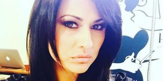 Gossip news, Maria Mazza sensuale in bikini incanta il popolo del web Gossip, Maria Mazza, news