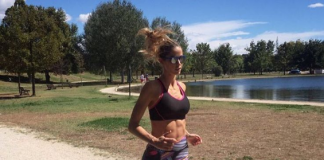 Gossip news, Elena Santarelli e lo speciale legame con i follower sui social Gossip vip, Elena Santarelli,