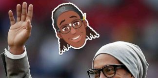 Ronaldinho appende le scarpe al chiodo: “Farò il cantante” Ronaldinho, gossip news,