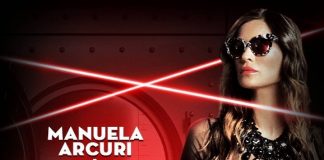 Gossip news, Manuela Arcuri al cinema: “Diventare mamma mi ha cambiata!” Manuela Arcuri Non si ruba a casa dei ladri