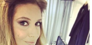 Gossip, Selvaggia Lucarelli matrimonio: annuncia la data delle nozze Selvaggia Lucarelli, matrimonio, nozze, Lorenzo Biagiarelli, gossip, news,