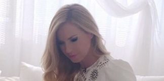 Gossip news, Federica Panicucci bacia Marco: paparazzati!! Gossip news, Gossip, Federica Panicucci news, Federica Panicucci Marco,
