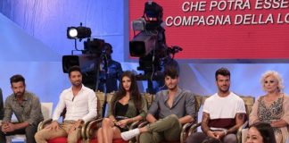 UeD News Emozioni dal trono classico: Riccardo bacia Martina UeD news, Uomini e donne Trono Classico gossip