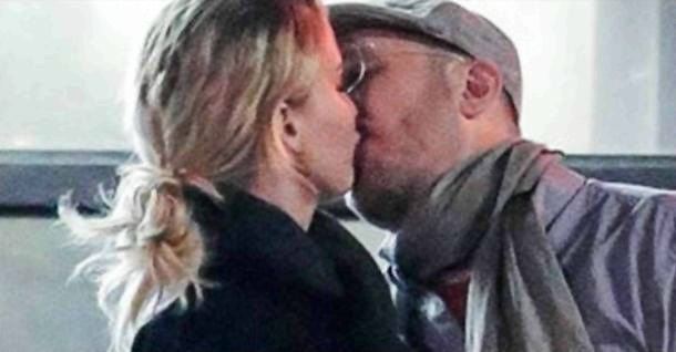Gossip news Jennifer Lawrence il bacio paparazzato suggella la storia d'amore con Darren Aronofsky