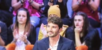 Bufera su Stefano De Martino a Selfie Le cose cambiano Gossip News, Ultime Gossip, Gossip, News, Stefano De Martino, Selfie Le cose cambiano,