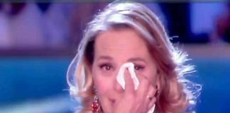 Gossip Tv, Barbara D’Urso commozione e lacrime napulitane? Barbara D'Urso, Gossip tv, tv,