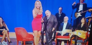 Valeria Marini uno contro tutti al Maurizio Costanzo Show valeria marini, maurizio costanzo show, uno contro tutti, gossip news, gossip e tv, news, tv e gossip,