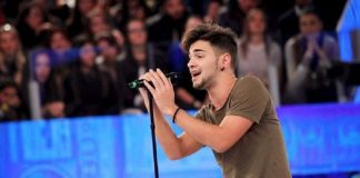 Amici 16 Alessio Mininni: il nuovo cantante di Amici fa sognare le fan Alessio Mininni Amici 16
