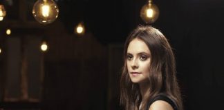 Francesca Michielin con “Battito di ciglia” testimonial di gioielli che amano l’amore Francesca Michielin