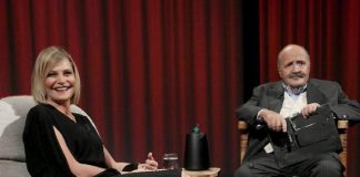 Simona Ventura parla dell’ex marito Stefano Bettarini a L’Intervista di Costanzo gossip news Simona Ventura L'Intervista Maurizio Costanzo